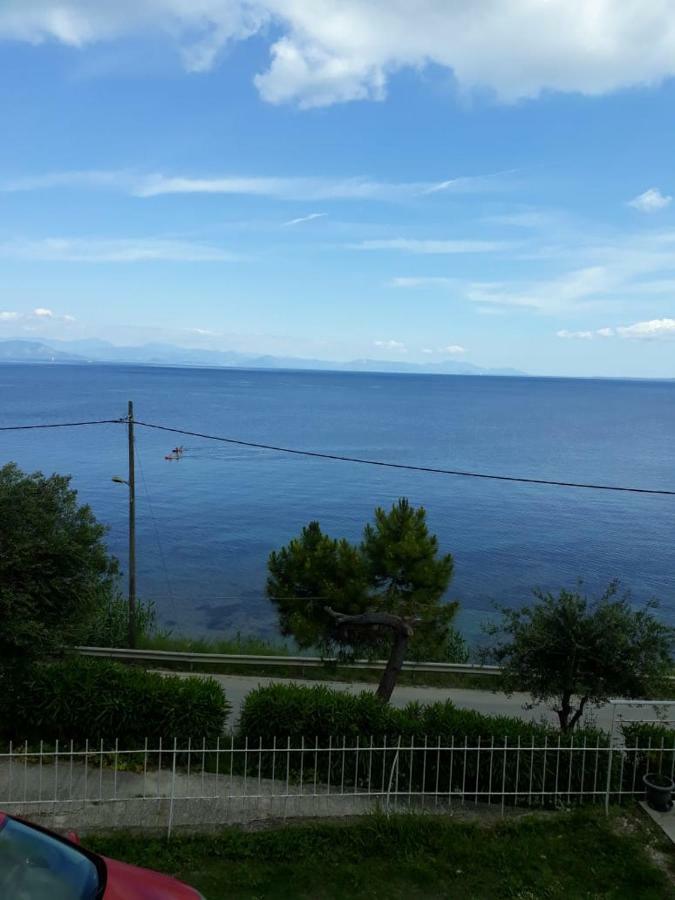 Sol E Mar Sea Side View Guesthouse Perama  Exterior photo